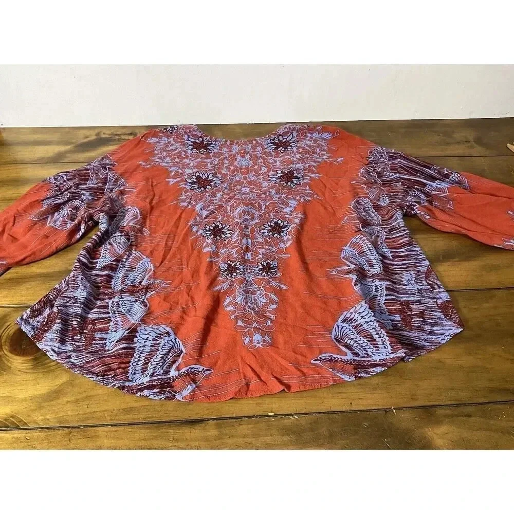 Free People Birds of a Feather Orange Floral Printed Blouse Size Small V-Neck